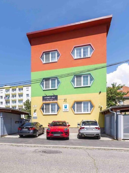Modern & Cozy Apartment Near Hockey & Football Arena Pressburg Exterior foto